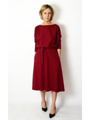 ROSE - Baumwollkleid mit Gürtel - Burgunder Farbe