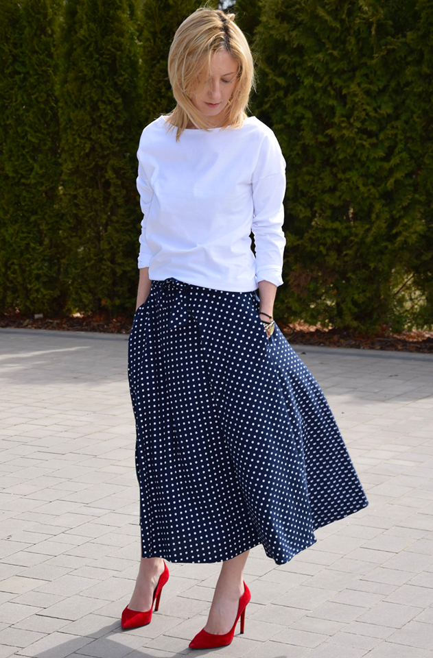 navy blue skirt with white polka dots