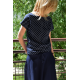 FOCUS - knitted women's t-shirt without a pocket - navy blue in polka dots