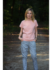 FOCUS - cotton women's T-SHIRT with a pocket - dirty pink